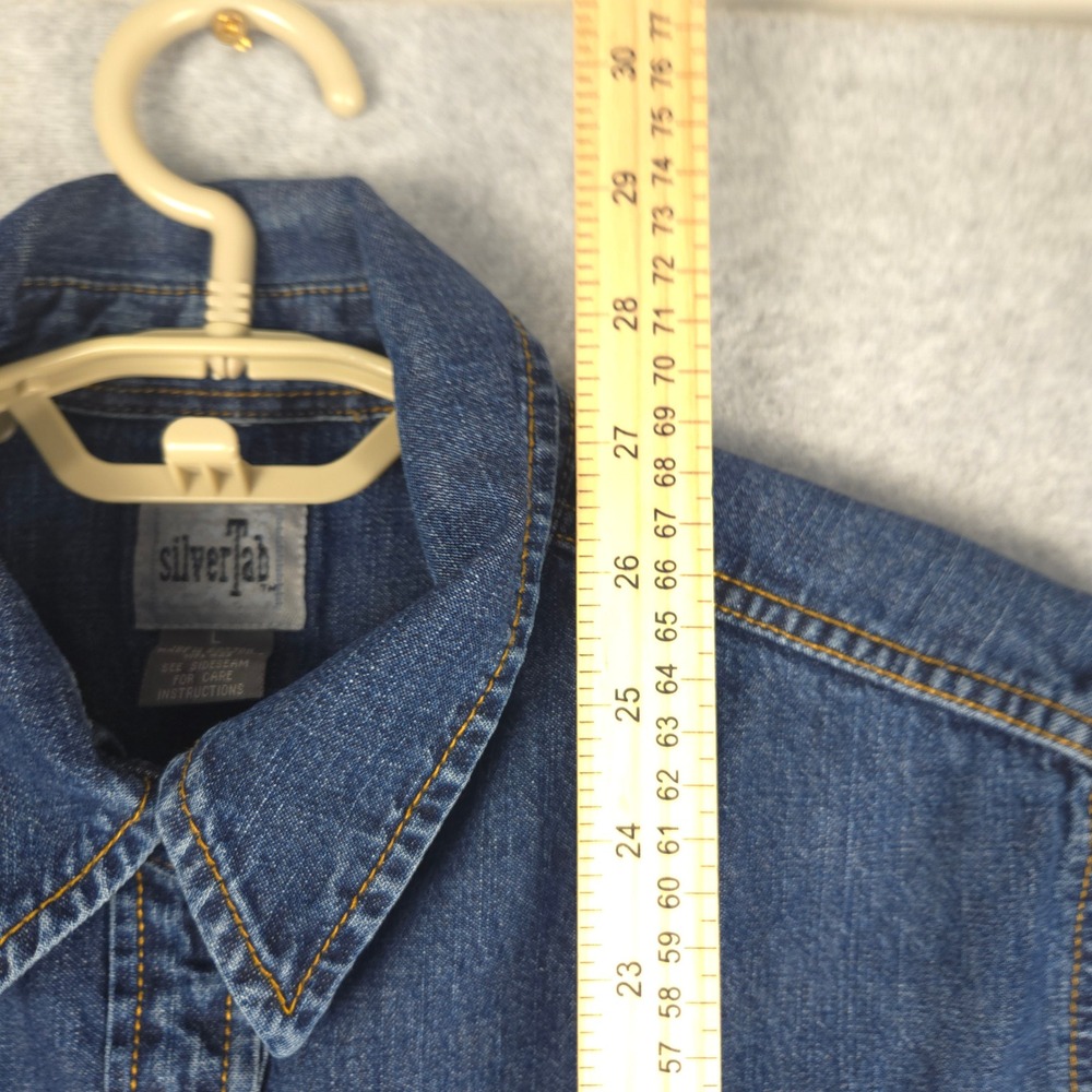 Vintage Levis SilverTab Denim Shirt Womens Large Blue Button Down 40108-7301 - Picture 7 of 7